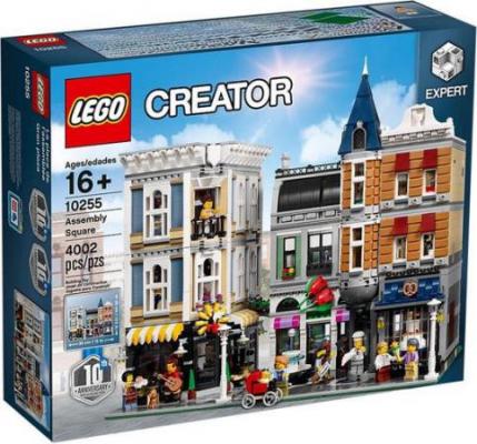 LEGO Bouwstenen 3000-4000 Creator Expert Assembly Square - 10255N (10255N) — 4.000 stukjes, huren vanaf €11,75/week
