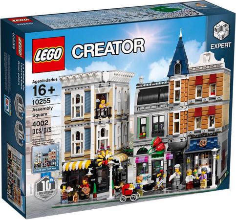 LEGO 16+ Creator Expert Assembly Square - 10255K (10255K) — 4.000 stukjes, huren vanaf €9,75/week