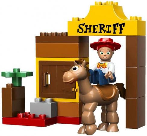 LEGO DUPLO Toy Story 3 Jessie Houdt de Wacht (5657), huren vanaf €0,75/week