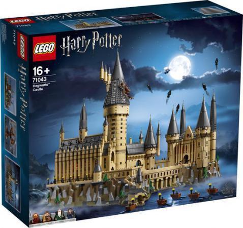 LEGO 16+ Harry Potter Kasteel Zweinstein - 71043AX (71043AX) — 6.000 stukjes, huren vanaf €13,75/week